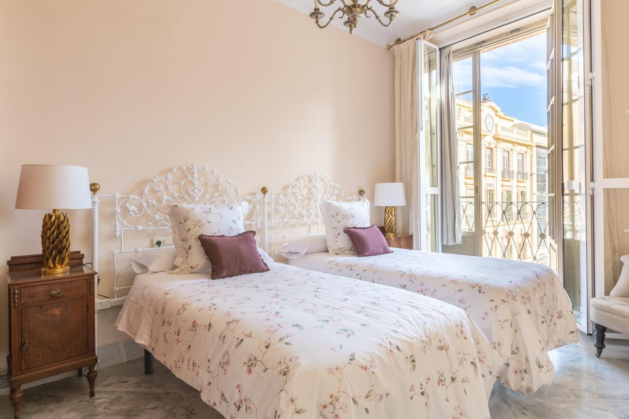 Appartement Plaza De La Constitucion à Málaga Extérieur photo